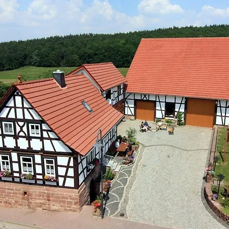 Bauernhauschen In The Rhon Bernshausen