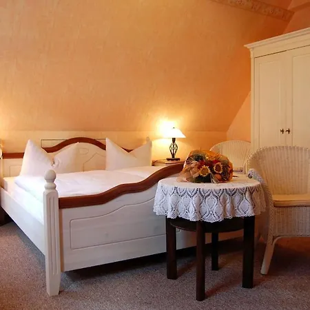 Bauernhauschen In The Rhon Bernshausen